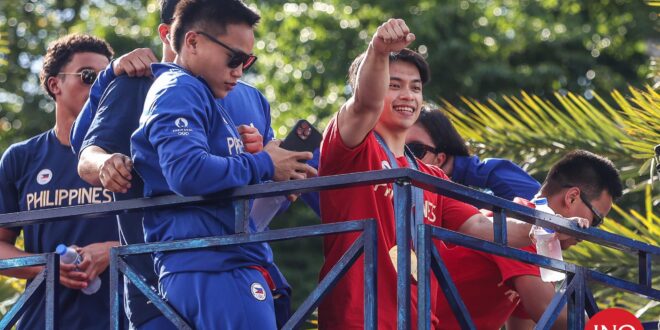 Carlos Yulo Heroes Parade